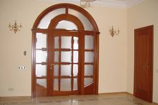 Распродажа готовых пластиковых дверей напрямую