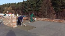 Цементно-піщана стяжка.