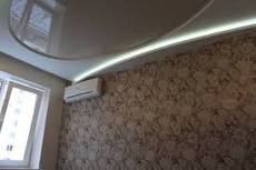 Поклейка обоев Лесной массив, ремонт квартир в Киеве