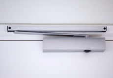 Доводчики и автоматика для дверей GEZE