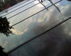 Монтаж полікарбонату на готову конструкцію