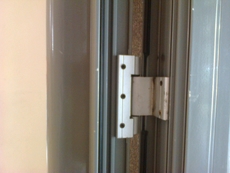 Петли S94 для алюминиевых дверей Киев