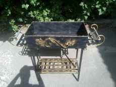 Мангал ручной работы с жаровней и кочергой