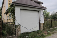 Гаражные секционные ворота