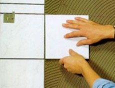 Укладка плитки (Киев).