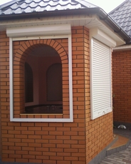 Обслуживание ролет, ремонт дверей и окон, недорого.