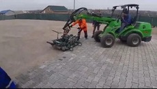 Механизированная укладка тротуарной плитки