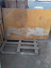 Мрамор полезный камень. Благоприятно влияет на здоровье люде