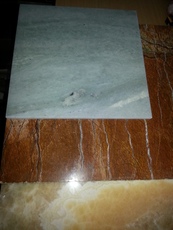 Мраморные слэбы и плитка выразительные. Оникс разнообразный.