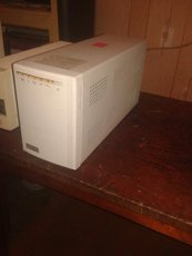 ИБП (UPS) PowerCom KIN-1000AP б/у r