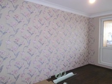 Оклейка обоями Киев