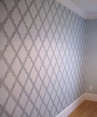 Поклейка обоев Мастер в Киеве