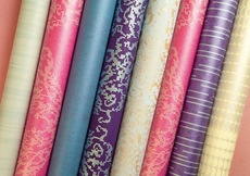 Оклейка обоями Киев