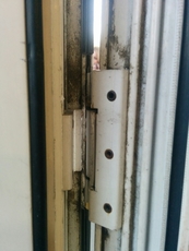 Петли для алюминиевых профилей с -94, ремонт дверей.